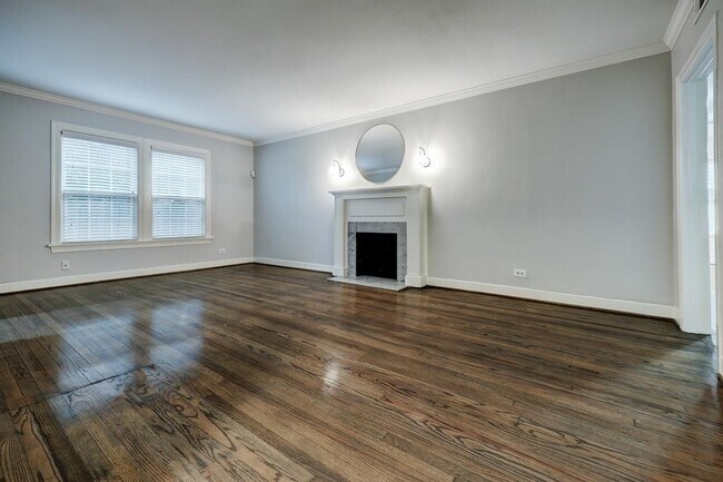 Building Photo - 2039 Colquitt St