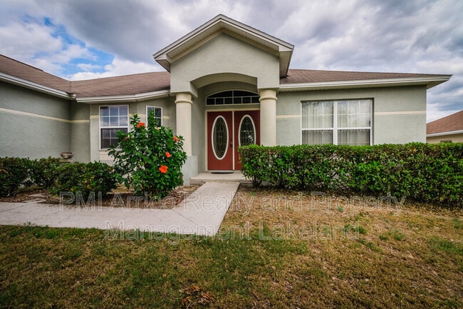 Building Photo - 8323 Greystone Dr
