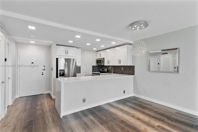 Foto del edificio - 16710 NE 9th Ave