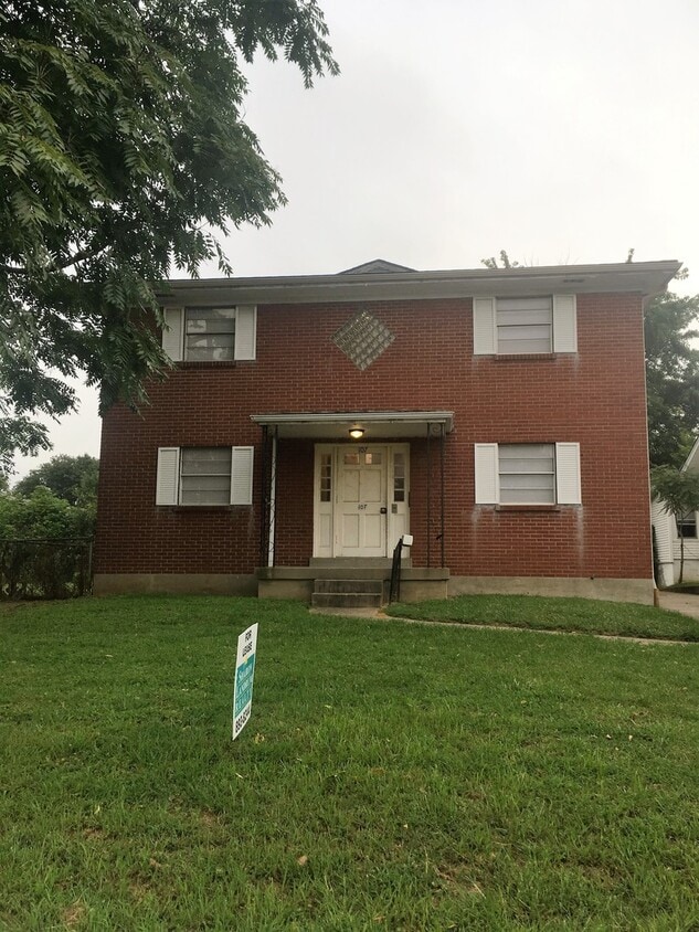 Photo - 107 E. Adair St.