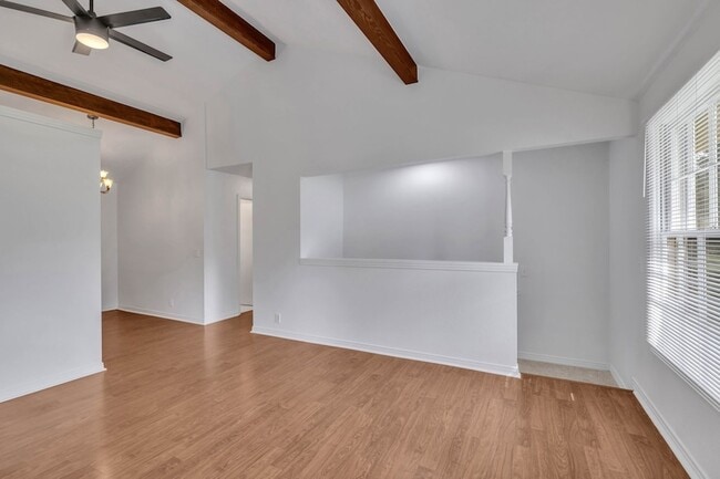 Foto del edificio - 108 Chiroc Rd