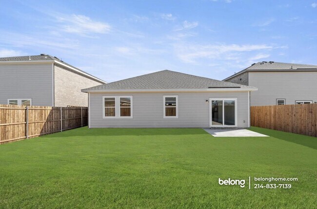 Foto del edificio - 10308 Holy Cross Ln