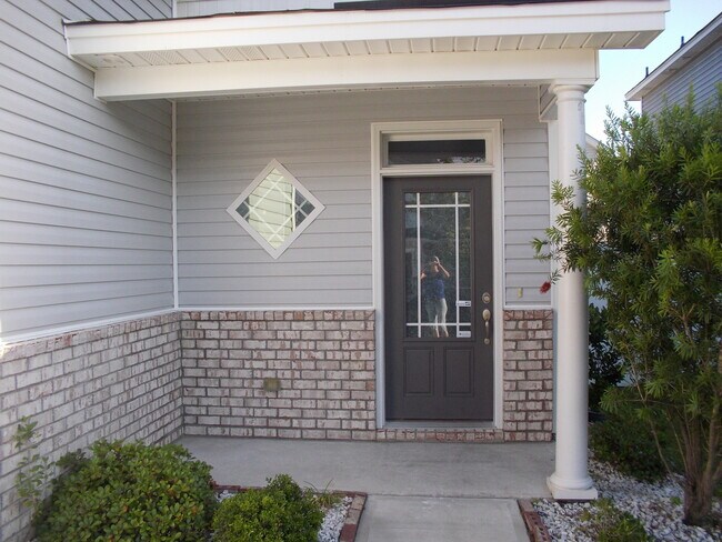 Foto del edificio - Located in the Heart of Richmond Hill
