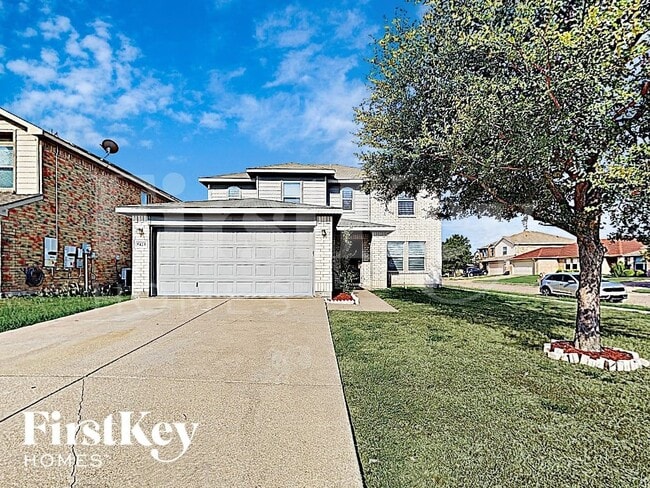 Building Photo - 5423 Montague Ln