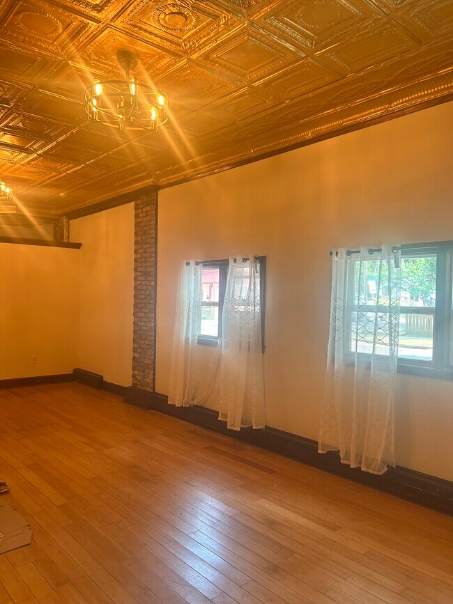 Foto del edificio - 2079 S 28th St