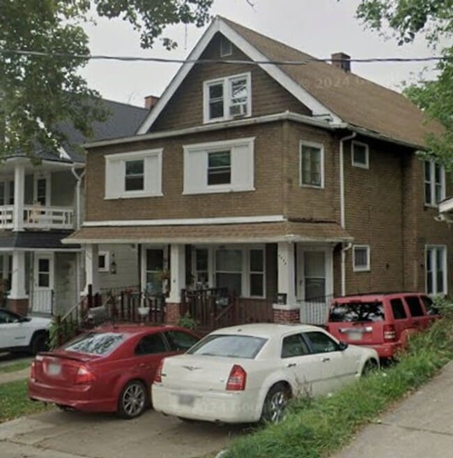 Building Photo - 3334 W 82nd St