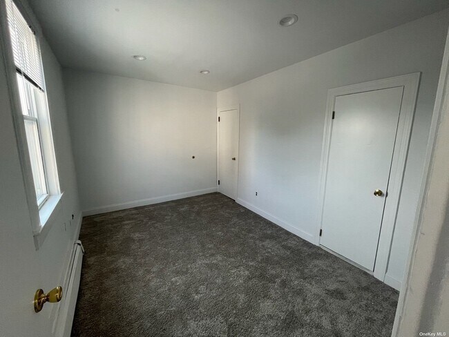 Building Photo - 50 Audrey Ave