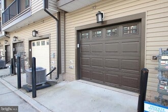 Building Photo - 43355 Radford Divide Ter