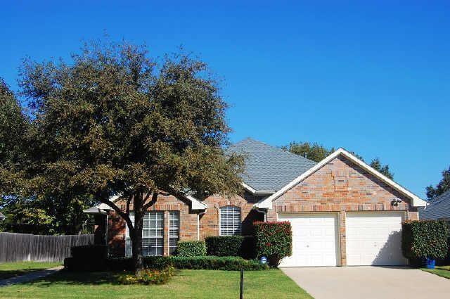 Primary Photo - 2912 Yale Dr