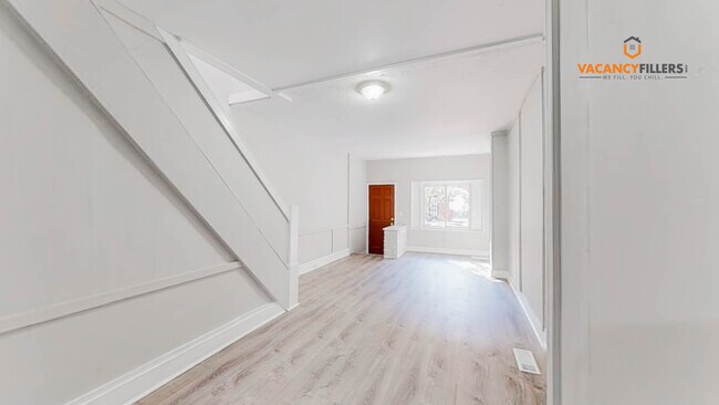 Building Photo - Updated 2 bed near Patterson Park & Canton!