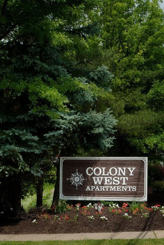 Foto principal - Colony West Apartments