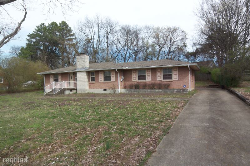 Primary Photo - 3 br, 1 bath House - 2878 Elm Hill Pike