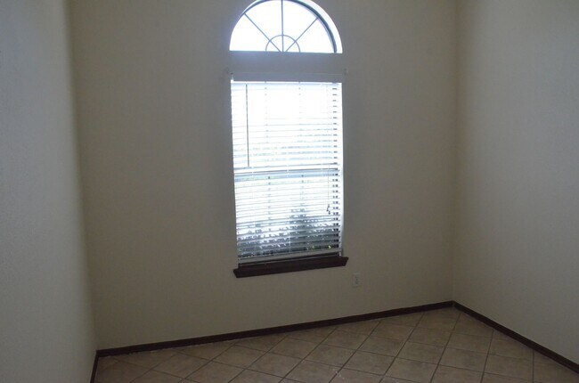 Foto del edificio - Great Home, Great Value