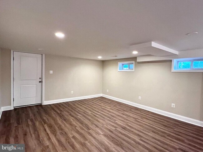 Foto del edificio - 1210 N Kenilworth St