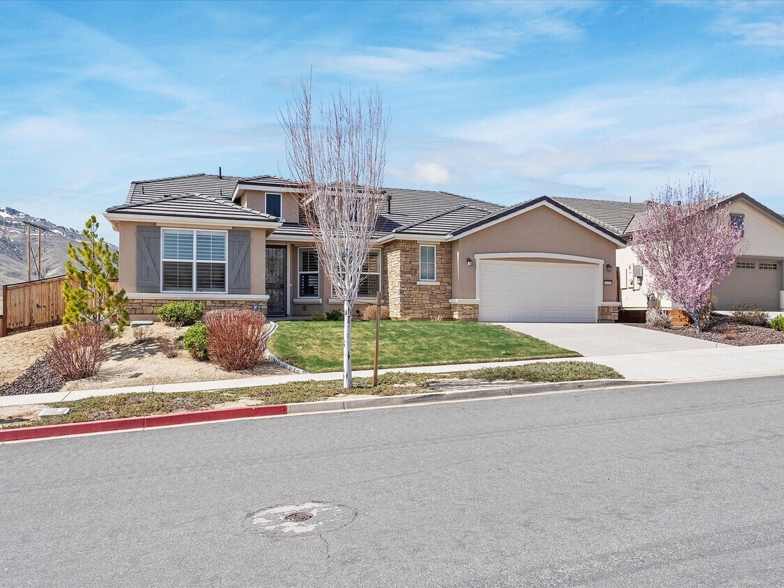 Foto principal - Located in the Exclusive Somersett Regency...