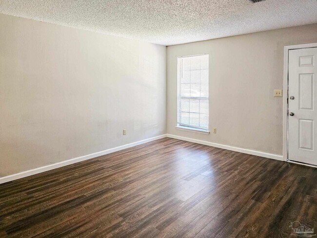 Building Photo - 1845 San Dollar Cir