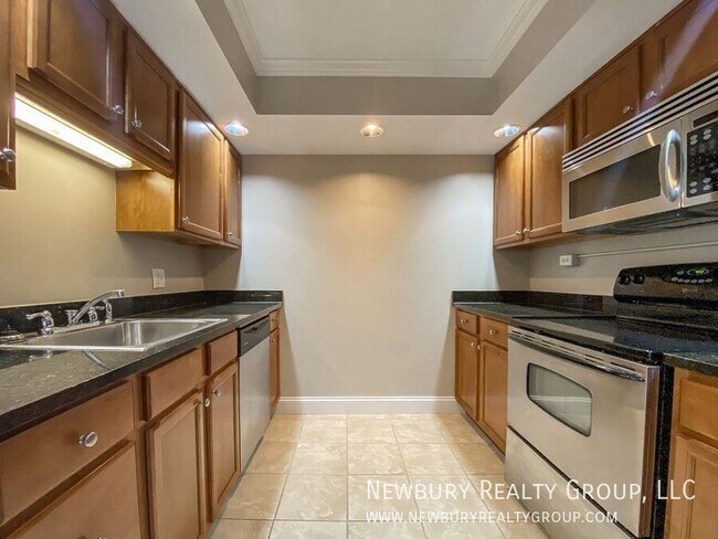 Foto del edificio - 530 N Main St