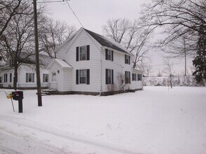 Building Photo - 7570 Fase St SE