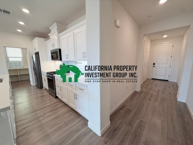 Foto del edificio - 254 Cask Dr