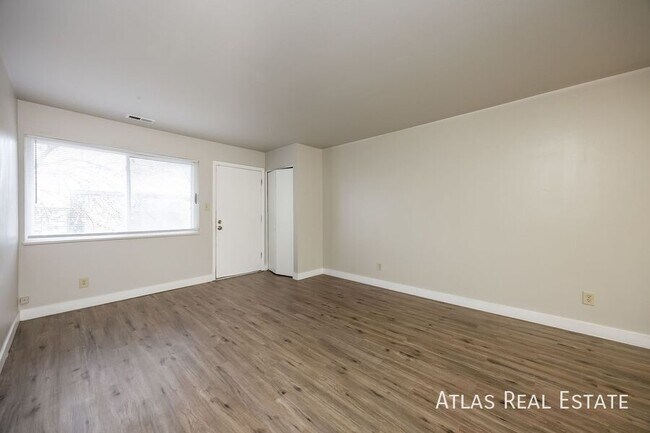 Foto del edificio - 1809 Eagle View Dr