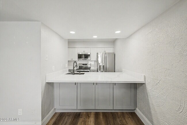 Foto del edificio - 3314 N 68th St