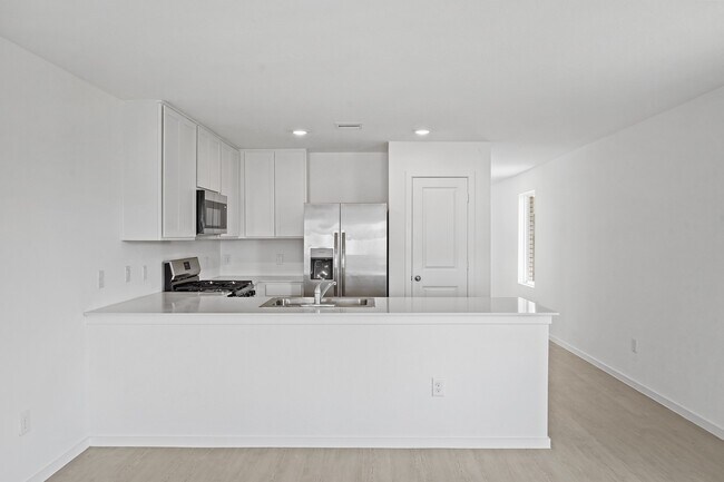 Building Photo - 26931 Feather Reed Dr