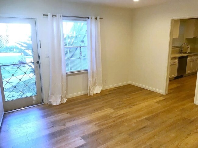 Building Photo - 1044 14th St