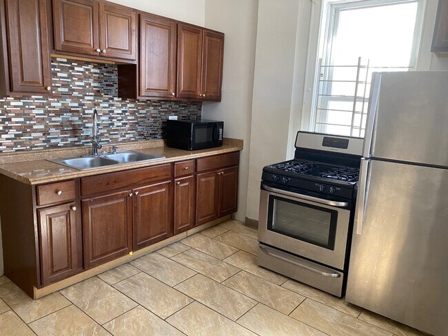 Foto del edificio - 359 E 70th St