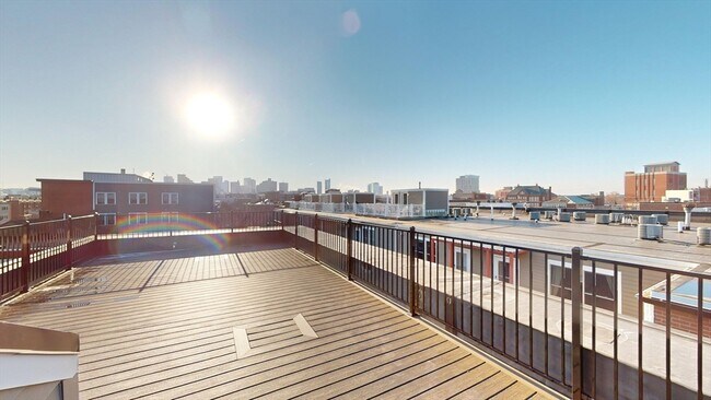 Building Photo - 59 Gove St