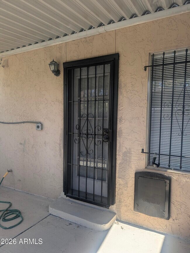 Building Photo - 7126 N 19th Ave