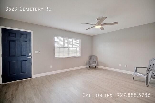 Foto del edificio - 3529 Cemetery Rd