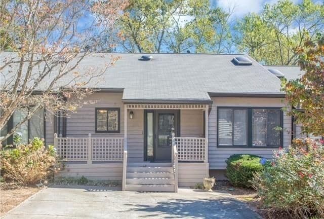 Building Photo - 5053 Gardenia Cir