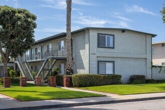 Building Photo - 4920 Nautilus St