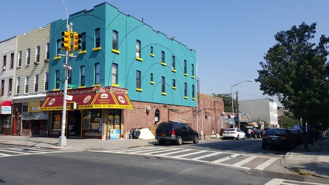 Building Photo - 107 wilson ave