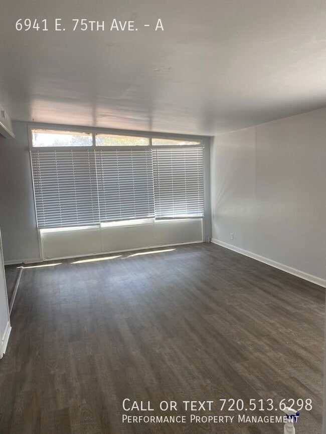 Foto del edificio - 6941 E 75th Ave