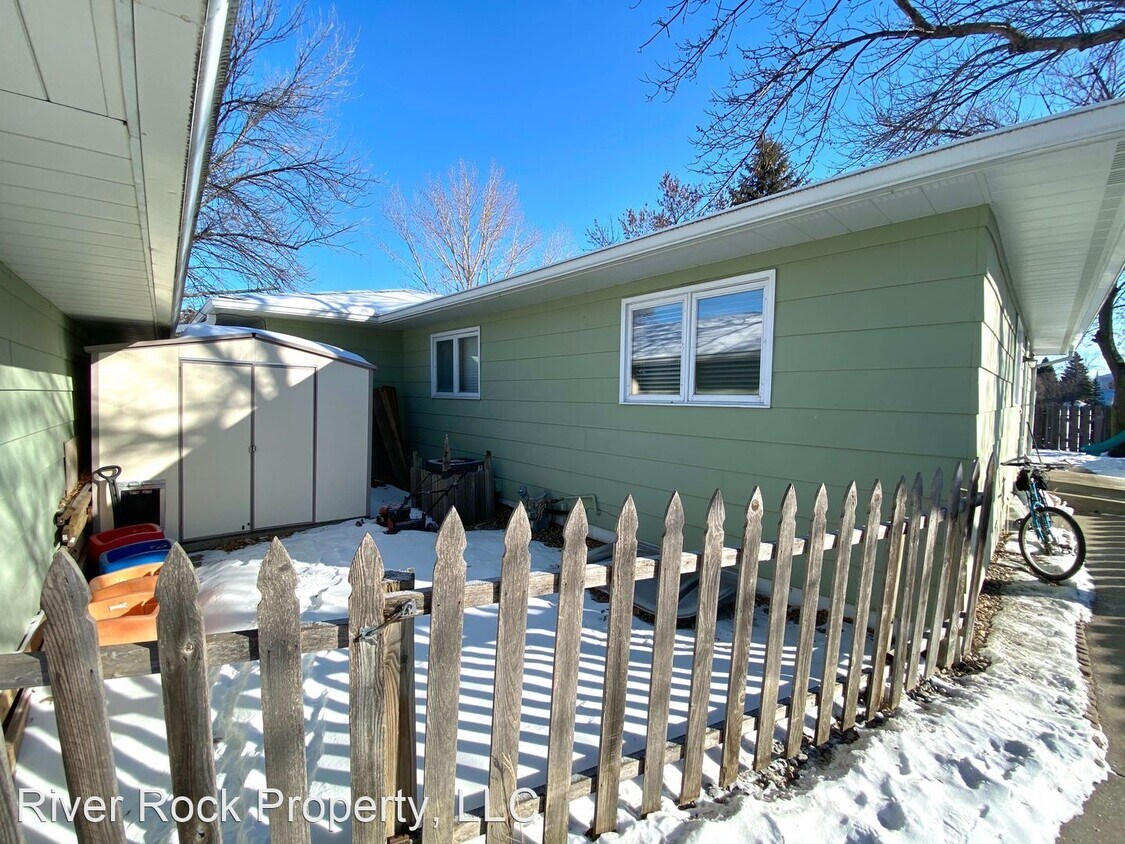 Primary Photo - 4 br, 2 bath House - 3034 18th St S