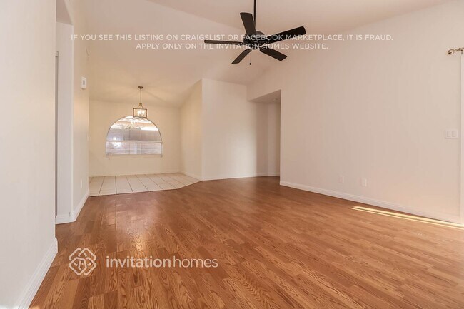 Foto del edificio - 2449 N 125th Ln