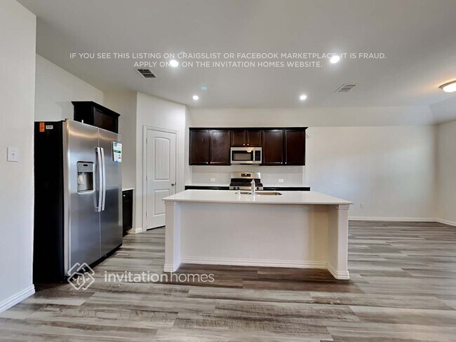 Foto del edificio - 1341 Rembrandt Dr