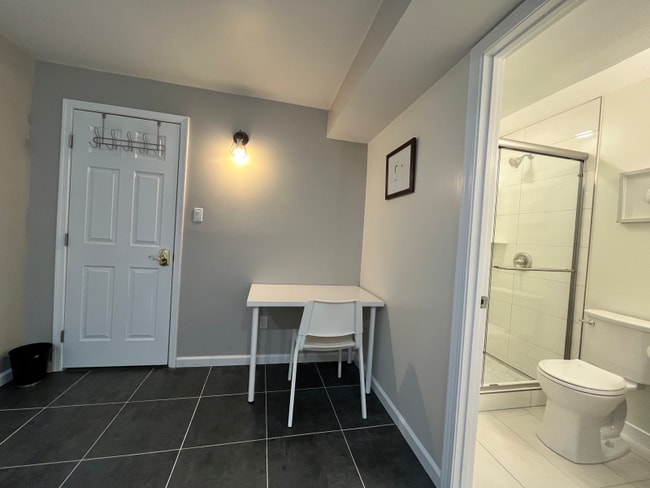 Building Photo - 2901 Glory Ct