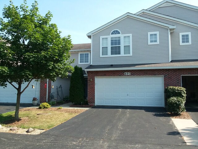 Primary Photo - 492 Landmark Ave