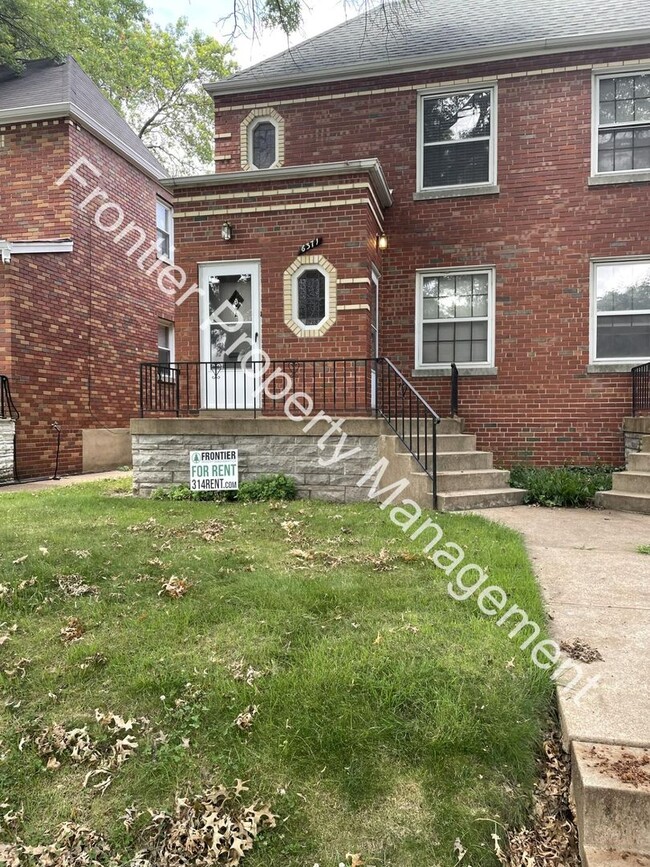 Building Photo - Charming one bedroom apartment