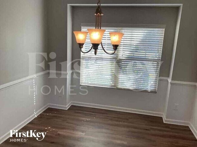 Foto del edificio - 81 Laurelcrest Ln