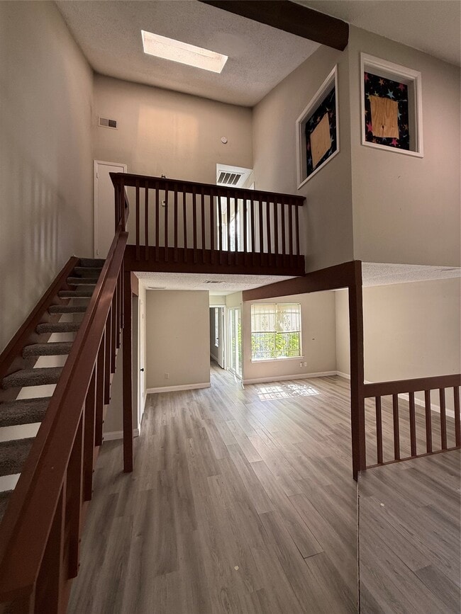 Building Photo - 12507 Newbrook Dr