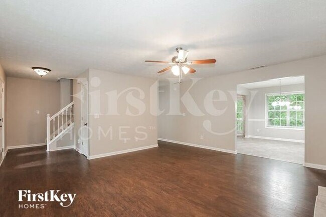 Building Photo - 3881 Berkshire Ridge Dr