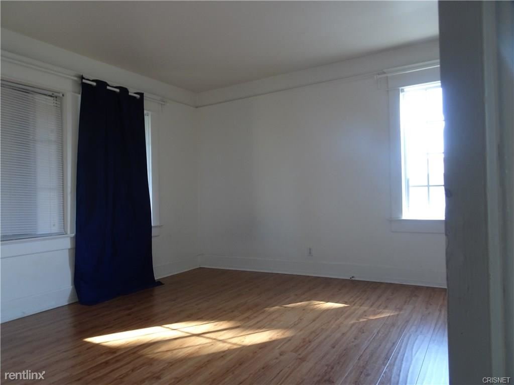Primary Photo - 5 br, 2 bath House - 1624 S Gramercy Pl