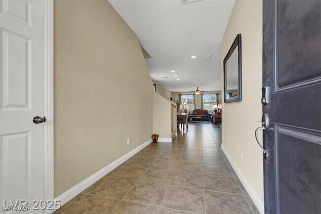 Building Photo - 4630 Summer Azure St