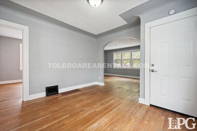 Foto del edificio - 3644 Harley Rd