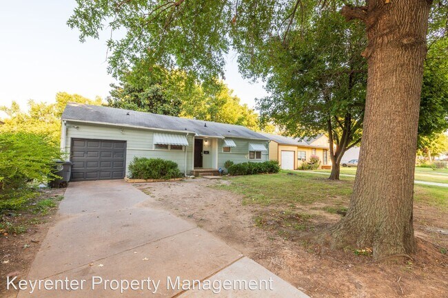 Building Photo - 3 br, 1 bath House - 4503 N Kenosha Ave