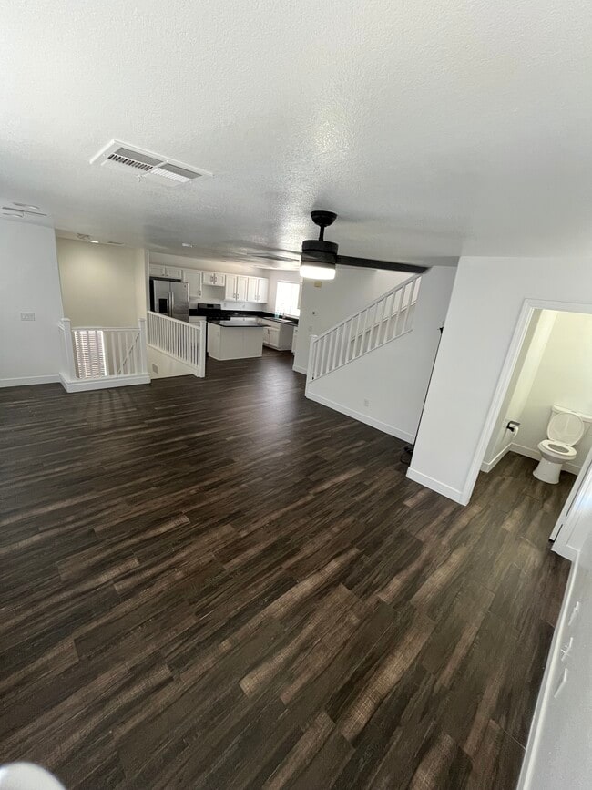 Building Photo - 2178 Dragon Claw Ln