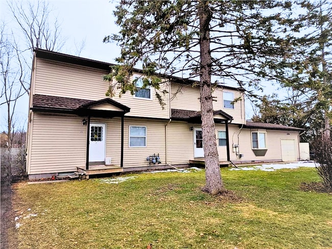 Building Photo - 2 Rorbach Ln